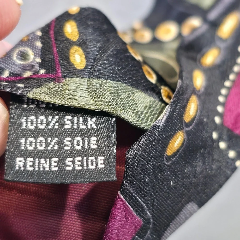 Paolo Designed by Paolo Gucci Men's 100% Silk Geometric Neck Tie Size 3.5x58